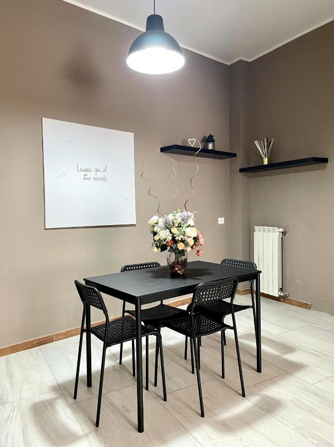 Grey Apartment Caiazzo Exteriér fotografie